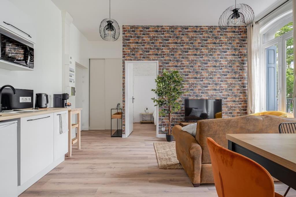 Grand Appartement «  City » Spacieux Et Moderne Saint-Etienne  Dış mekan fotoğraf