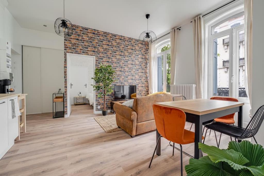 Grand Appartement «  City » Spacieux Et Moderne Saint-Etienne  Dış mekan fotoğraf