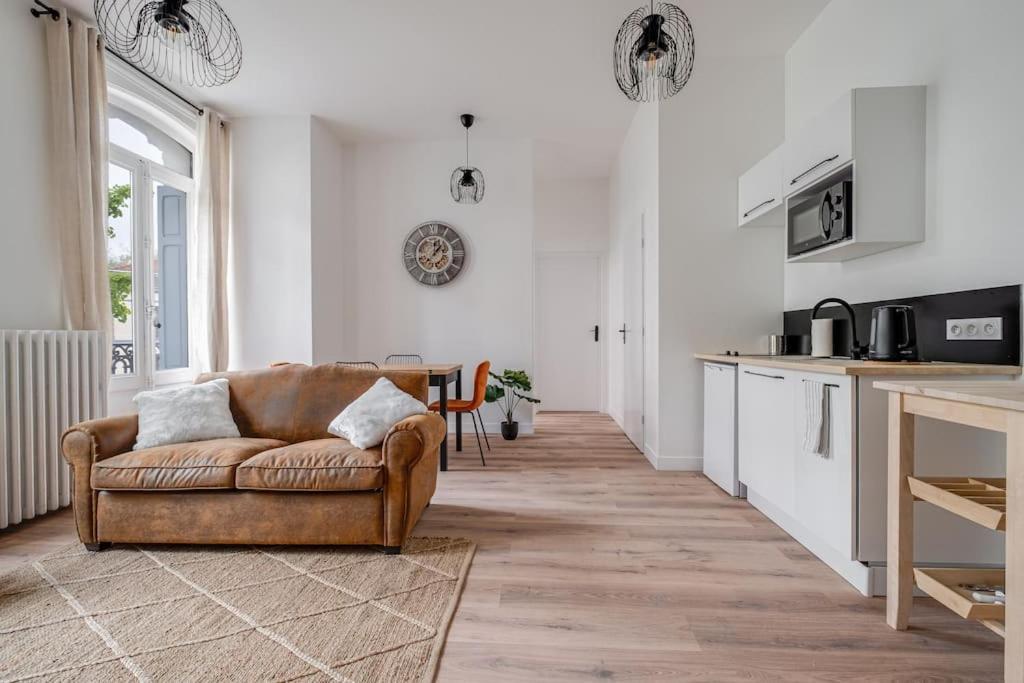 Grand Appartement «  City » Spacieux Et Moderne Saint-Etienne  Dış mekan fotoğraf