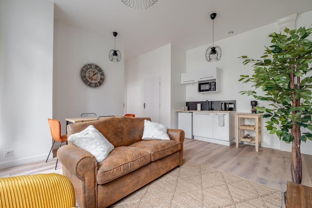 Grand Appartement «  City » Spacieux Et Moderne Saint-Etienne  Dış mekan fotoğraf