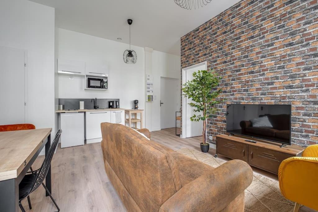 Grand Appartement «  City » Spacieux Et Moderne Saint-Etienne  Dış mekan fotoğraf